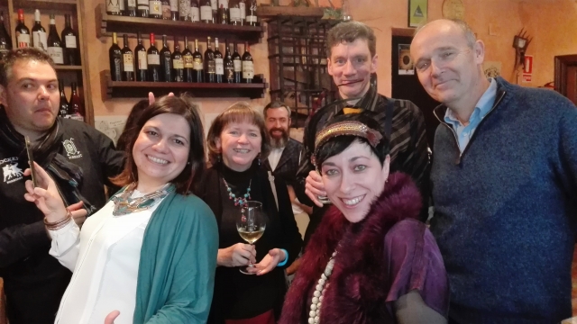  Travestiti durante la festa