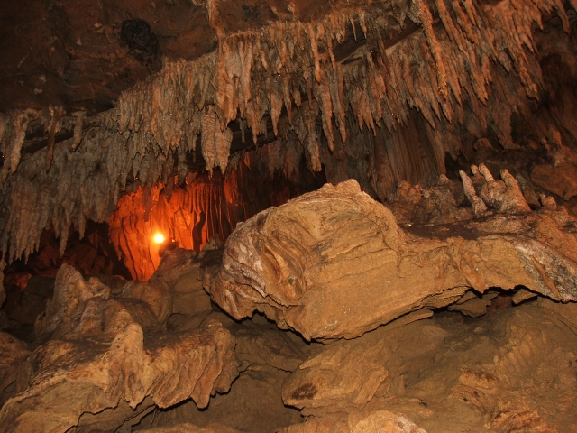 interior de la gruta