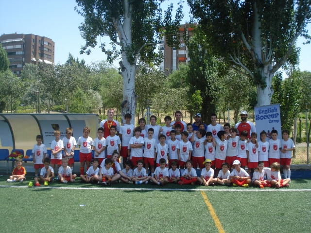  ENGLISH SOCCER CAMP 2013 