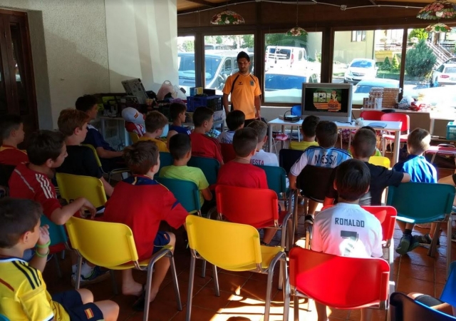 Alumnos con el entrenador