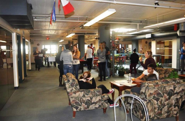 Estudiantes en el break