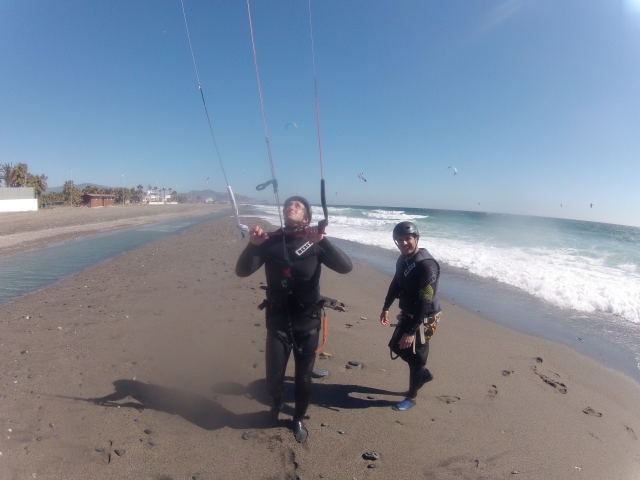 Cursos de kitesurf en Motril