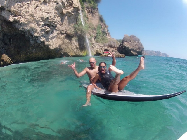 Travesia Paddlesurf acantilados Maro cerro gordo.