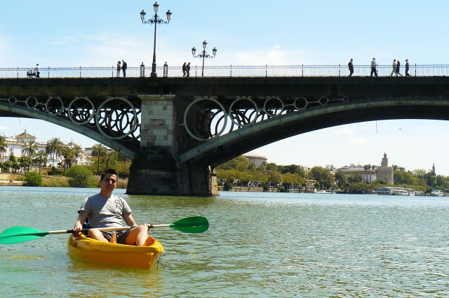  Tour in kayak per triana siviglia 