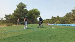 res_o-65960-parapente_de_valerie-et-philippe-rossel_17603441431237.jpg