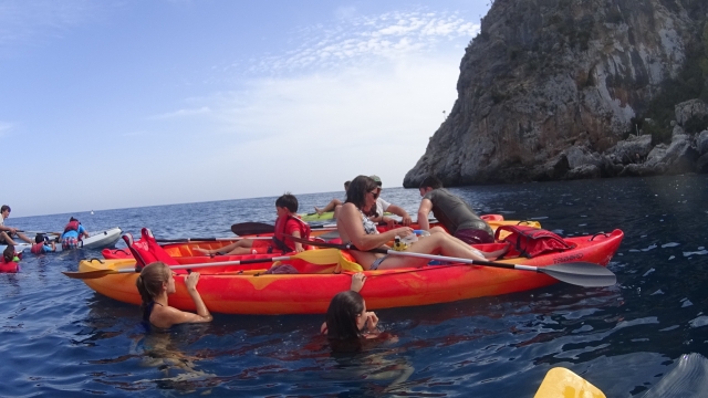  Club Active Kayaking 