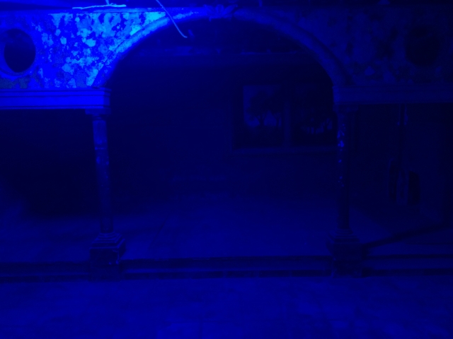 Pasando bajo el arco