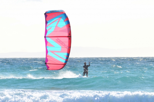 Sesión individual de kite en Tarifa