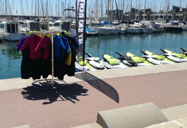 Neoprenos para las jet skis en Badalona