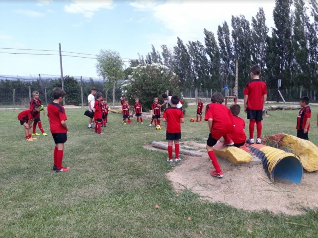  Fußballmannschaft, die in Sant Pere spielt 