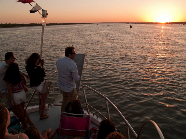Atardecer en el barco de El Rompido
