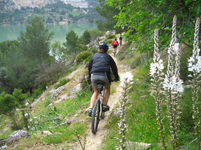 powl-lakessierra-mtb.jpg