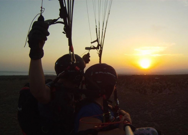  Tramonto in parapendio a Santa Pola