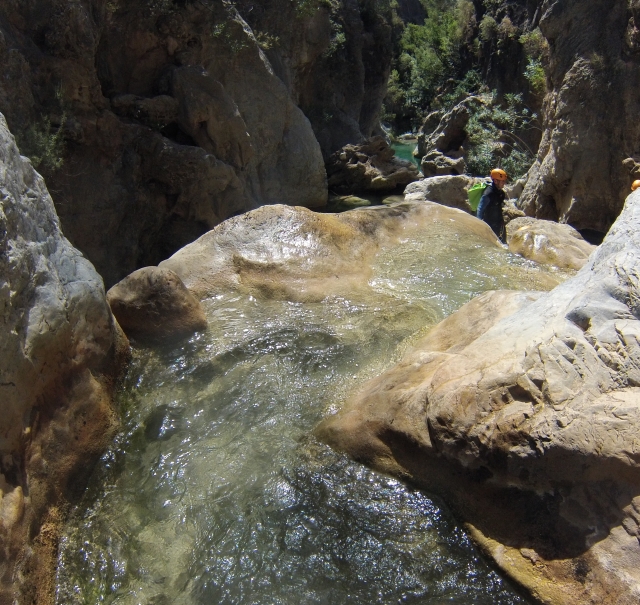 Agua sobre la roca