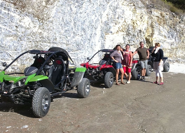 Grupo de ruta en buggy por Torrox