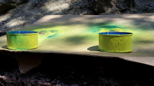 Latas pintadas