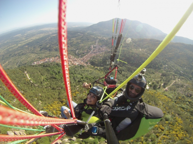  Tandem paragliding experience 