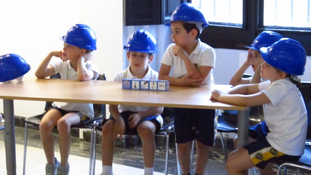  Engineering workshop for students 