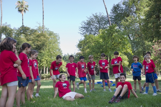  Students on the grass 
