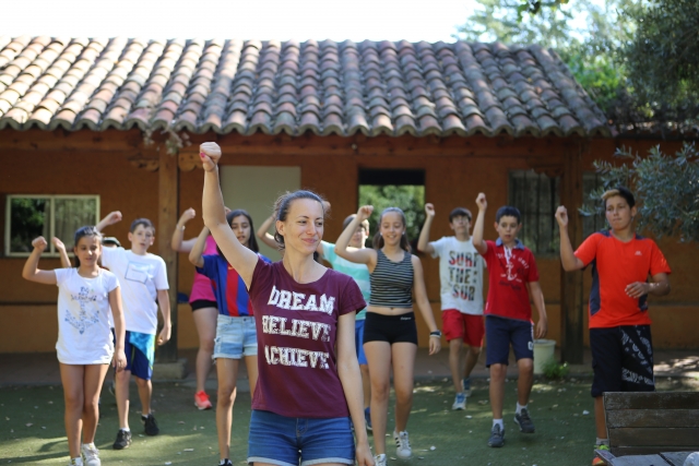  和教练一起跳舞 