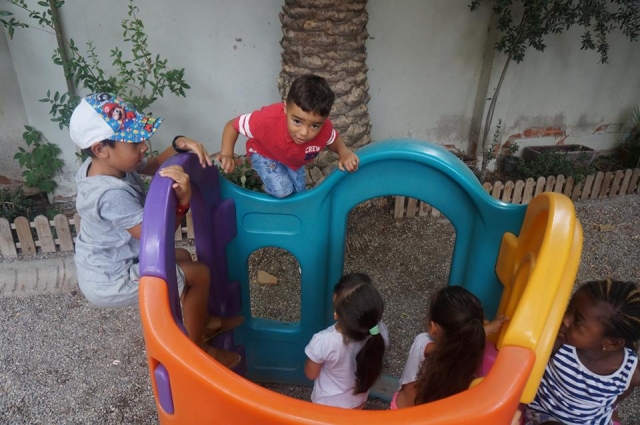 Jugando