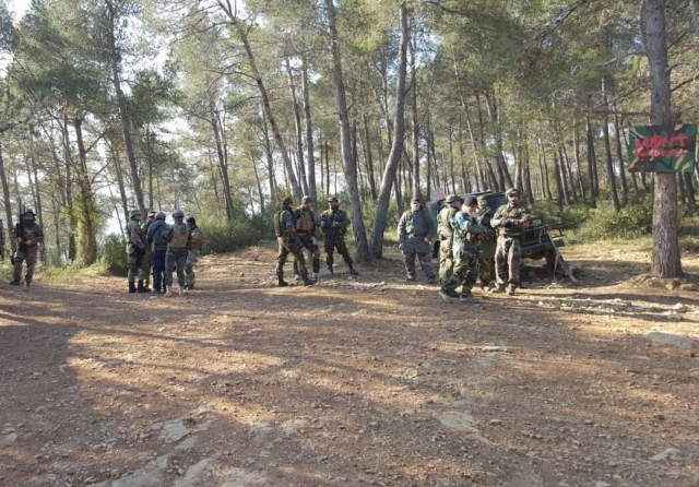  Preparing airsoft equipment 