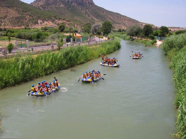 Rafting con gli amici nel Segura 