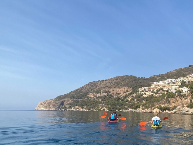  Rowing through the sea 