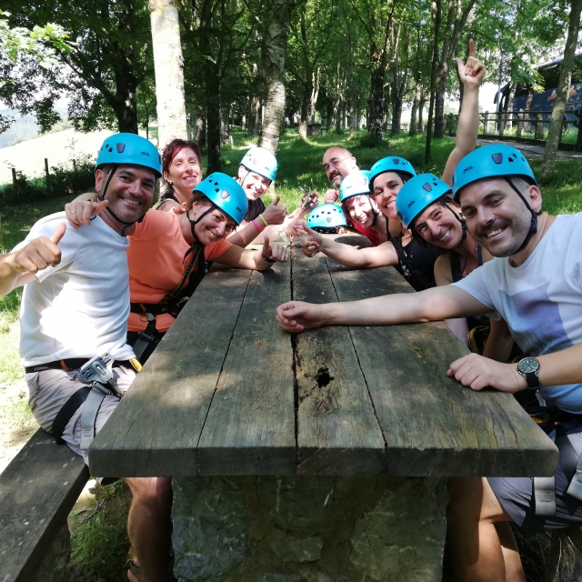 Amigos en nuestras instalaciones