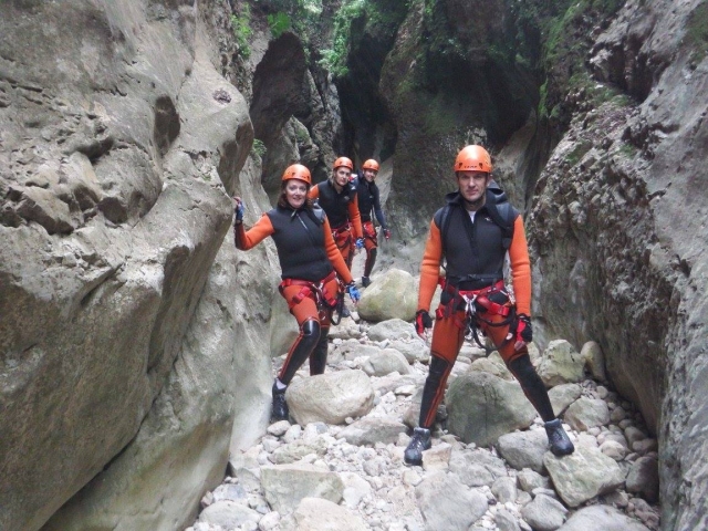  Section dry in the ravine 