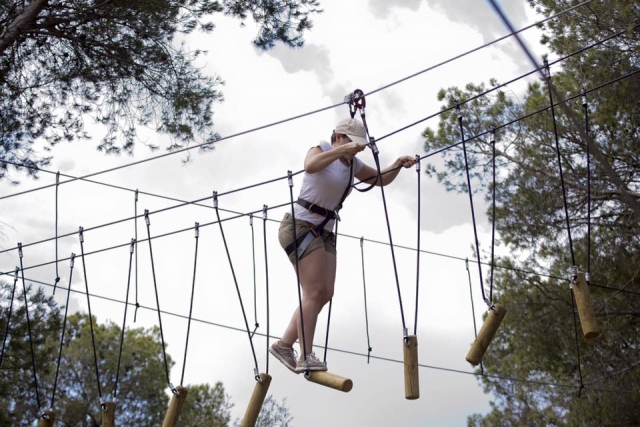 Pasando el puente colgante
