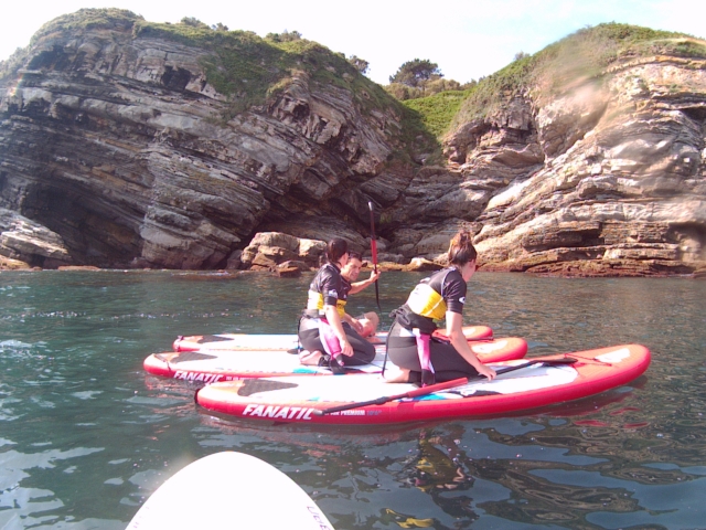 Get started in paddle surfing 