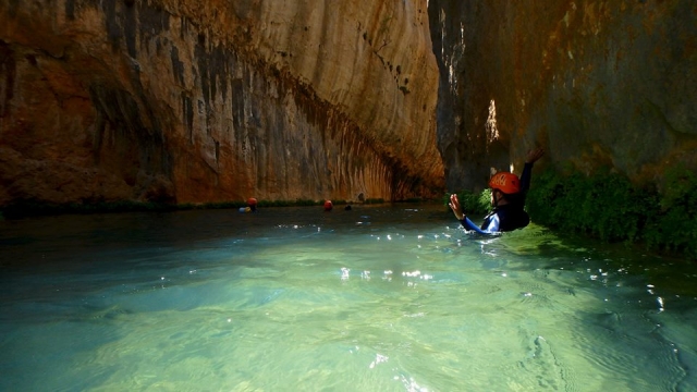 Paso entre cañones