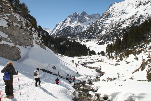  Sul percorso con le racchette da neve a Huesca 