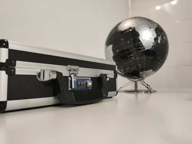  发现密室逃脱的未知 