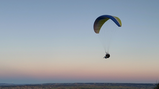 Vuelo libre en parapente