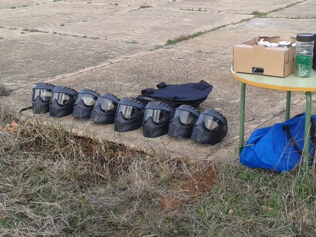  Protective equipment 
