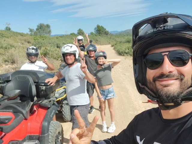 e-19729000-selfie-en-grupo173893193817389321327264.jpg