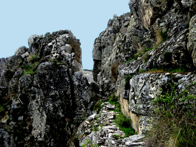  游览马德里山脉 