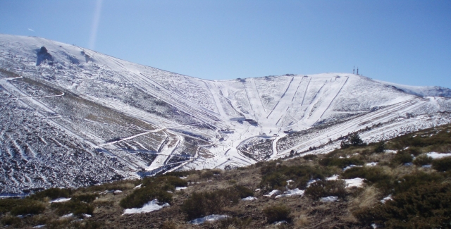 Lernen Sie mit uns Skifahren 
