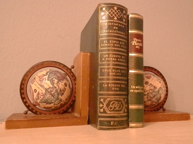 Libros de una de las salas
