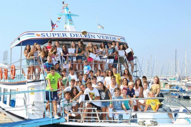  à l'extérieur du bateau 