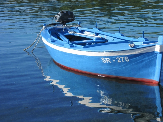 bote en el agua