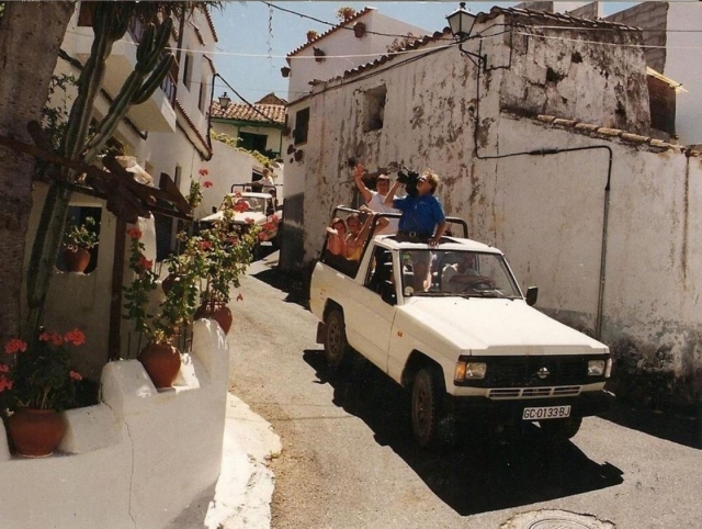 Grabando el pueblo desde el 4x4