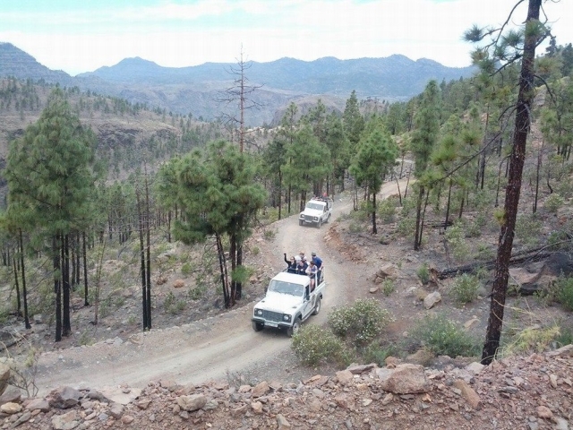 Ruta en la parte trasera del todoterreno