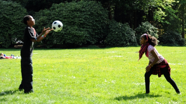 jugando al balon