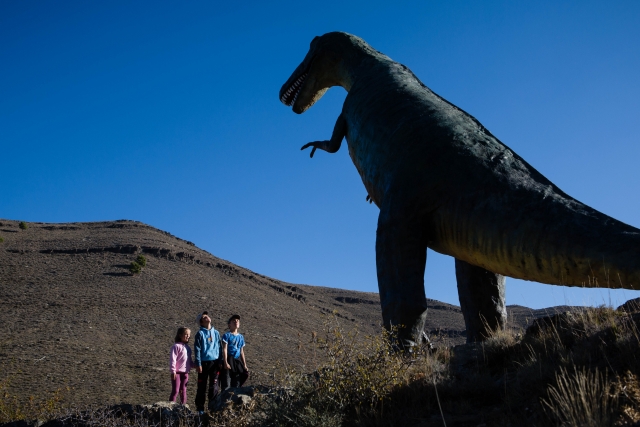  Family Dinosaur Route 
