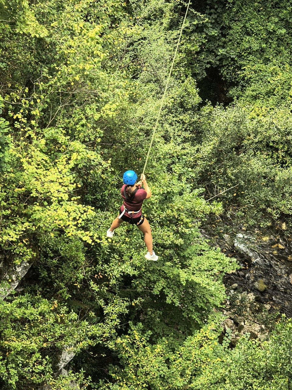 res_o-67175-puenting_de_raquel-busati-rodriguez_17837818911807.jpg
