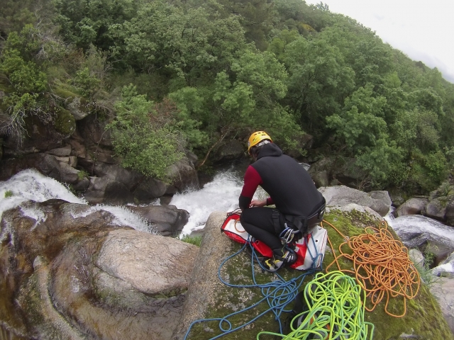  Canyoning 