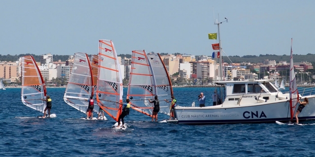Practica windsurf con seguridad